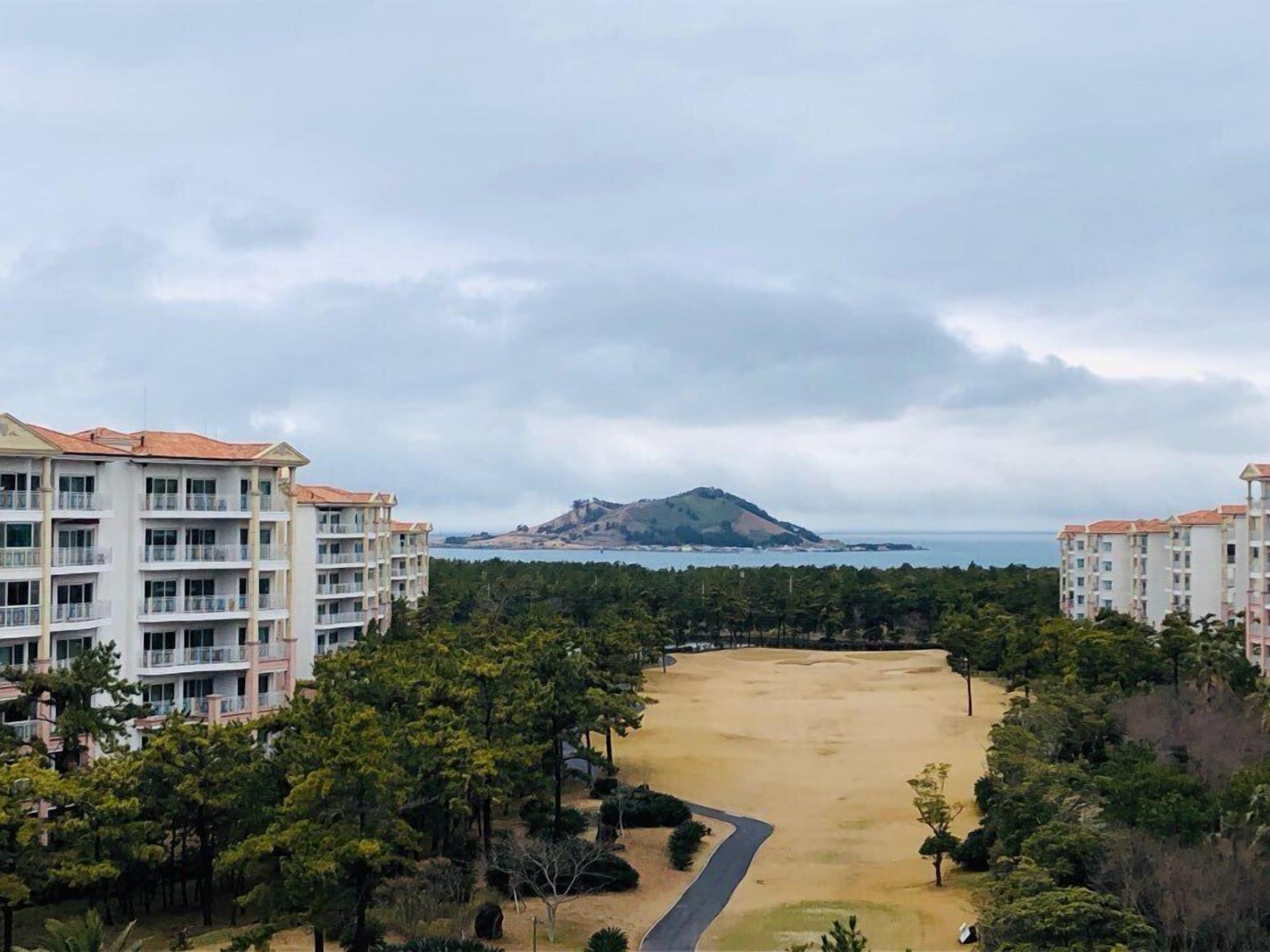 เจจูรอนโฮเต็ล Hotel เมืองเชจู ภายนอก รูปภาพ