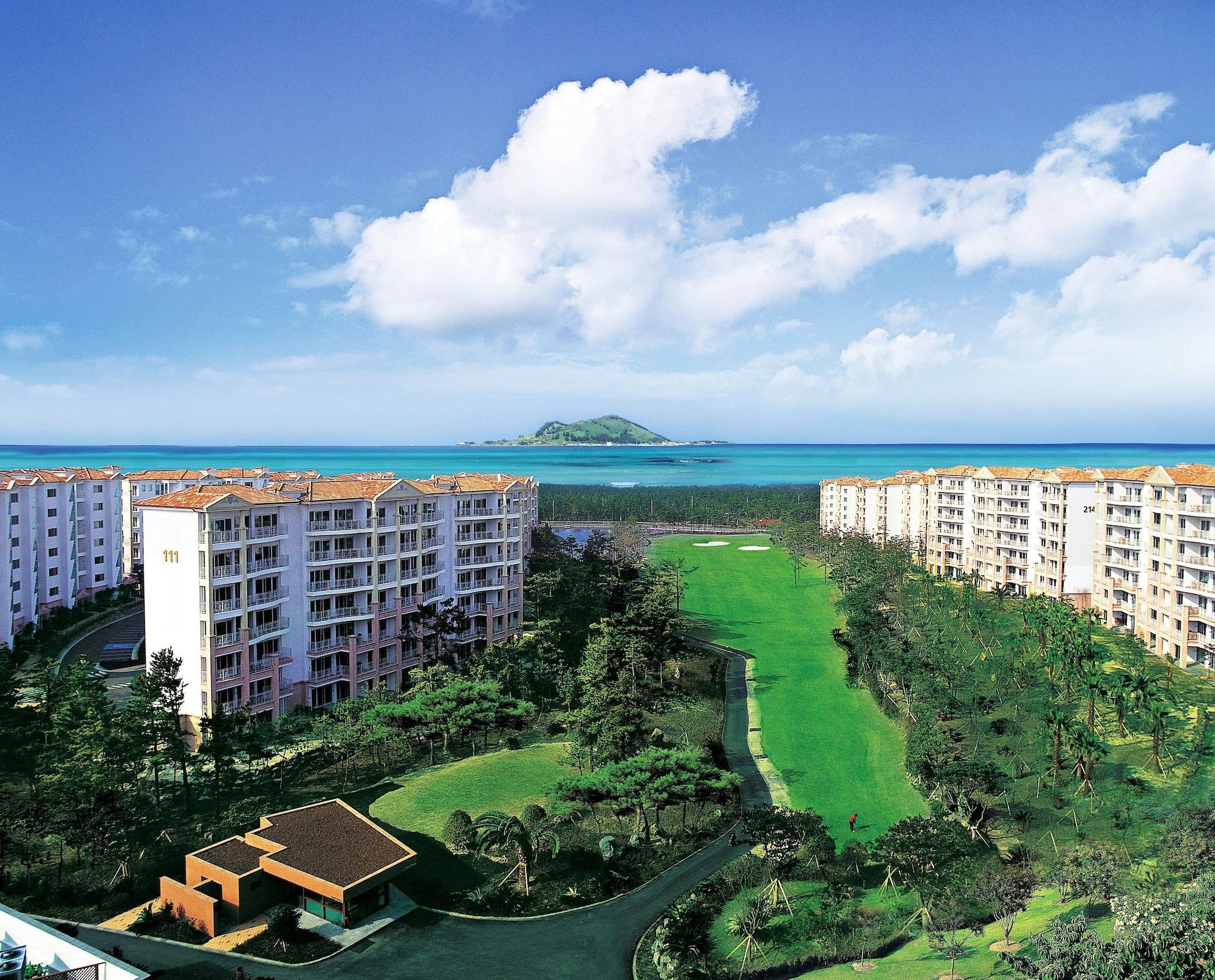 เจจูรอนโฮเต็ล Hotel เมืองเชจู ภายนอก รูปภาพ