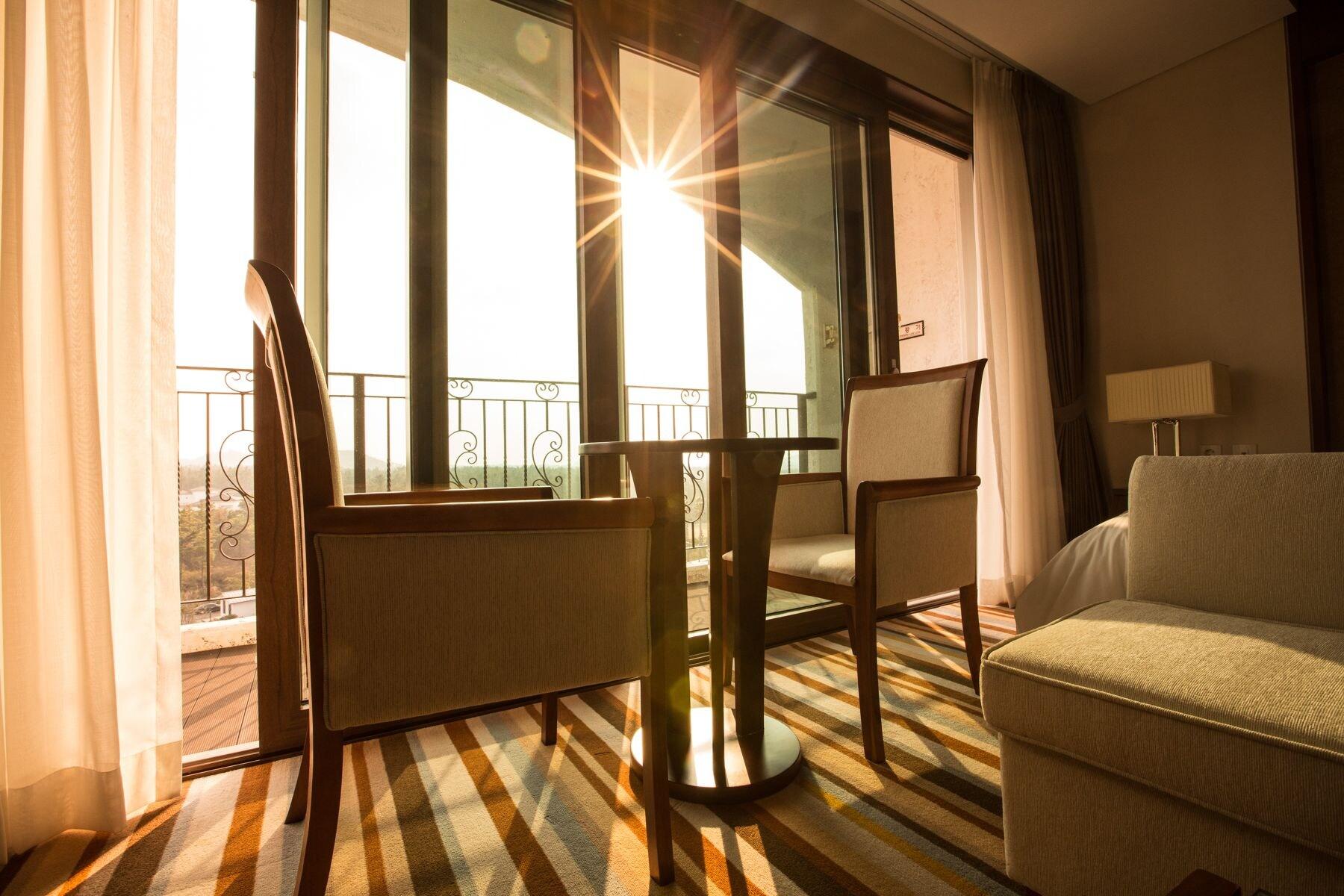 เจจูรอนโฮเต็ล Hotel เมืองเชจู ภายนอก รูปภาพ