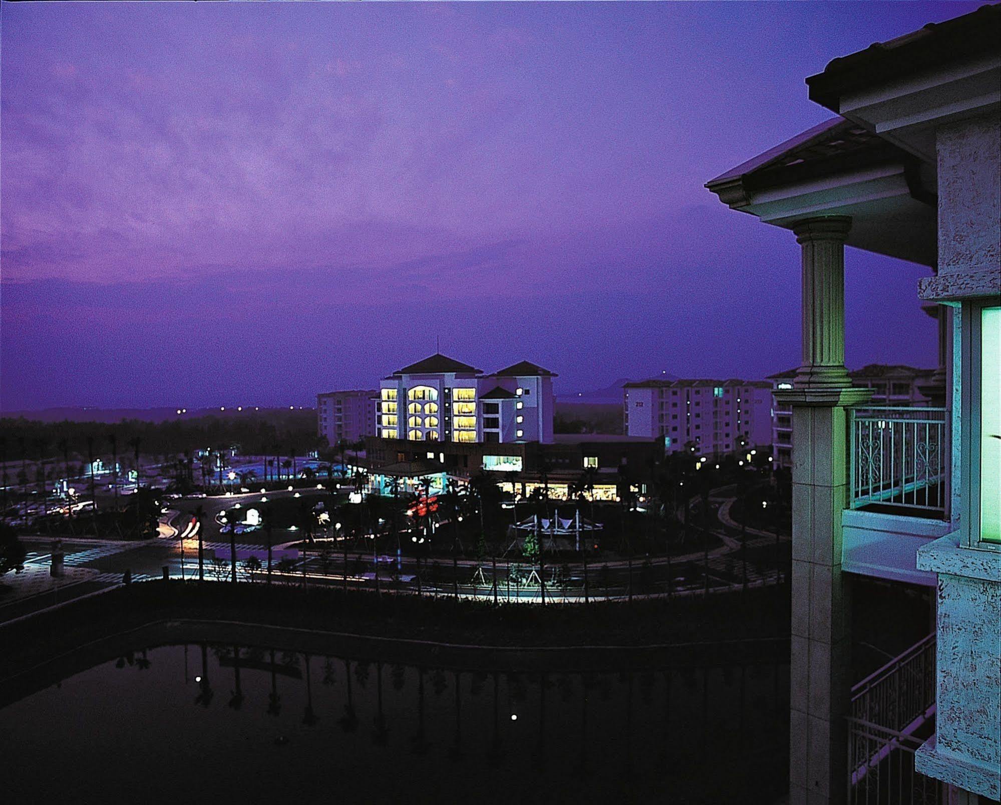 เจจูรอนโฮเต็ล Hotel เมืองเชจู ภายนอก รูปภาพ