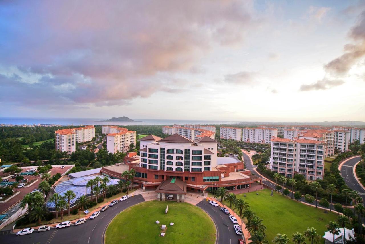เจจูรอนโฮเต็ล Hotel เมืองเชจู ภายนอก รูปภาพ